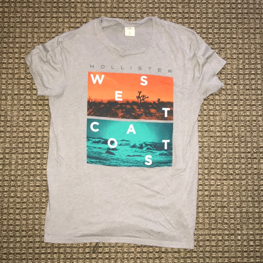 Hollister Graphic T-shirt